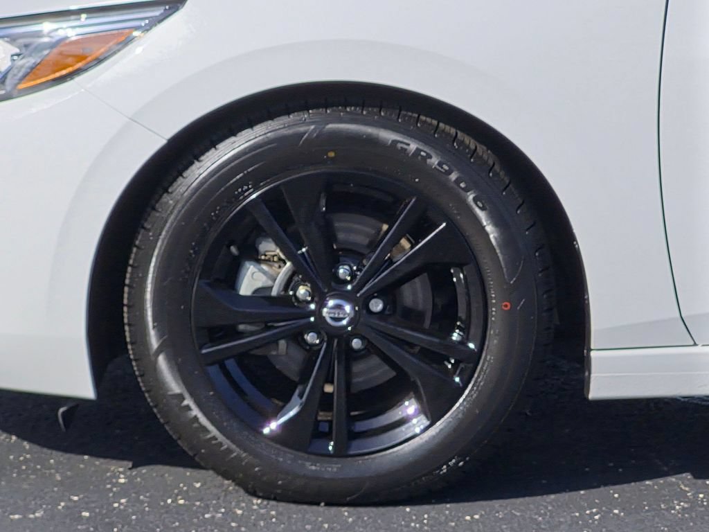 Used 2023 Nissan Sentra SV FWD image 9