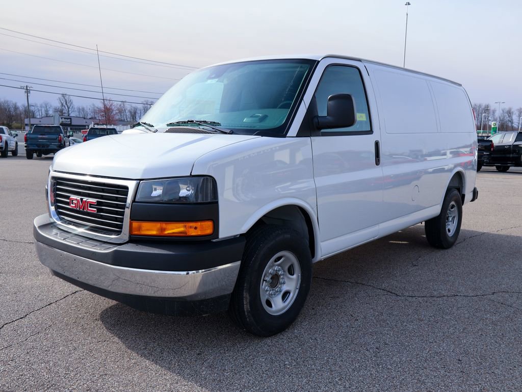 New 2026 GMC Savana 2500 w/ Driver Convenience Package image 17