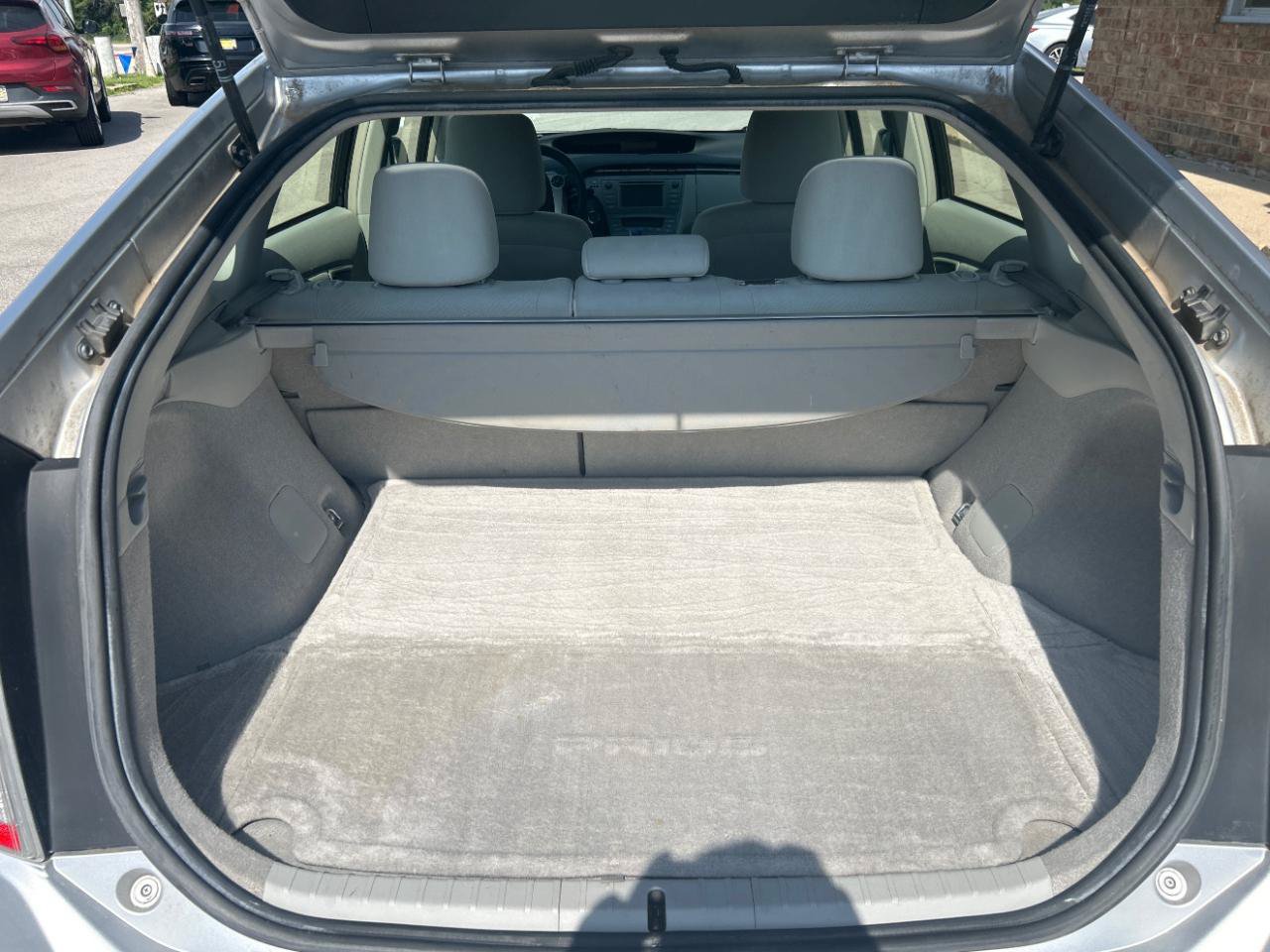 Used 2014 Toyota Prius Two FWD image 18