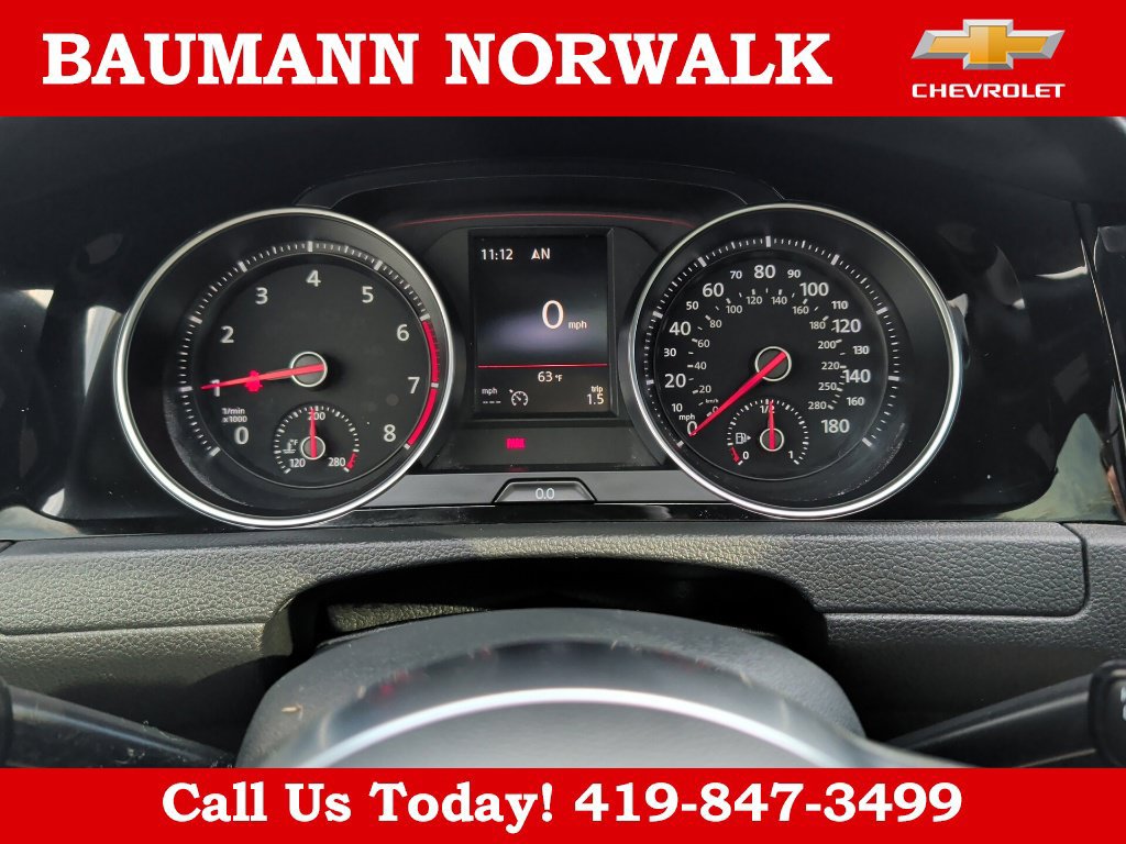 Used 2021 Volkswagen GTI SE FWD image 24