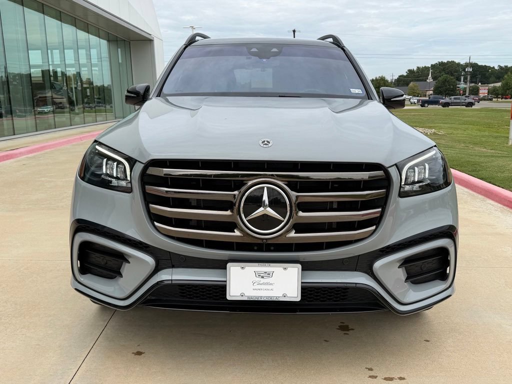 Used 2024 Mercedes-Benz GLS 580 4MATIC image 10