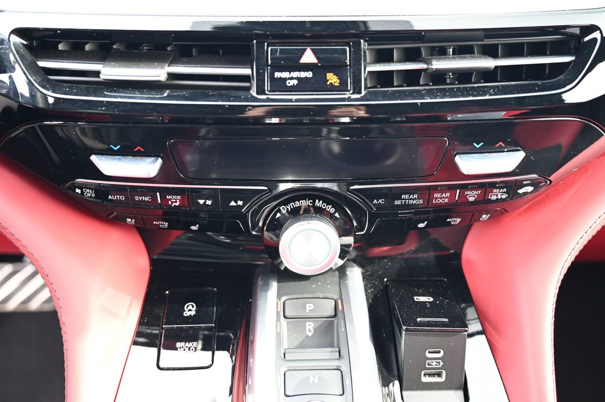 Used 2023 Acura MDX A-Spec image 32