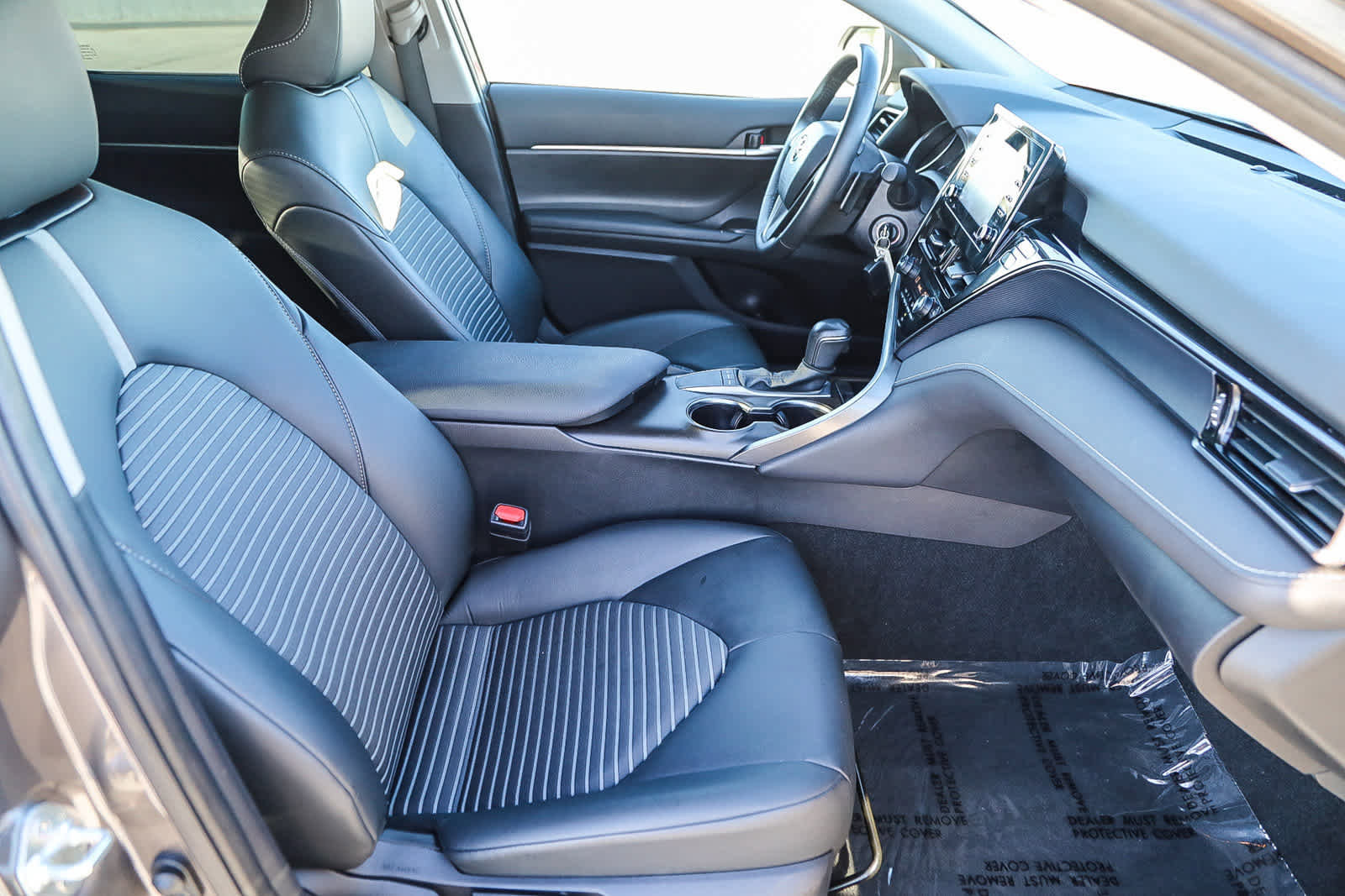 Certified 2024 Toyota Camry SE image 17