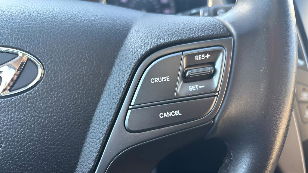 Used 2017 Hyundai Santa Fe Sport image 23