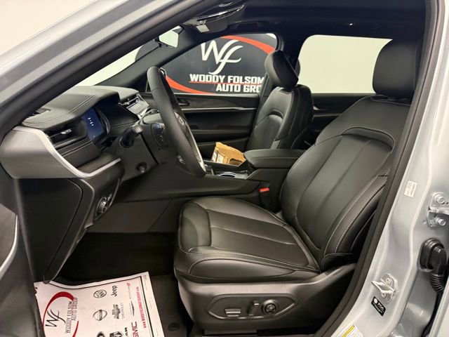 New 2026 Jeep Grand Cherokee L Limited w/ Luxury Tech Group II AWD/4WD image 11