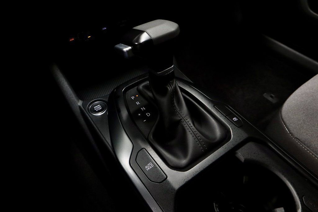 Used 2025 Kia K4 LXS image 33