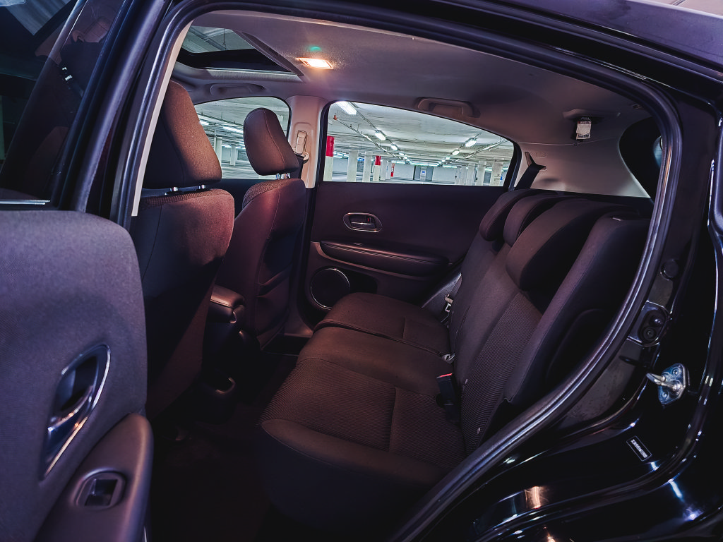 Used 2017 Honda HR-V EX image 19