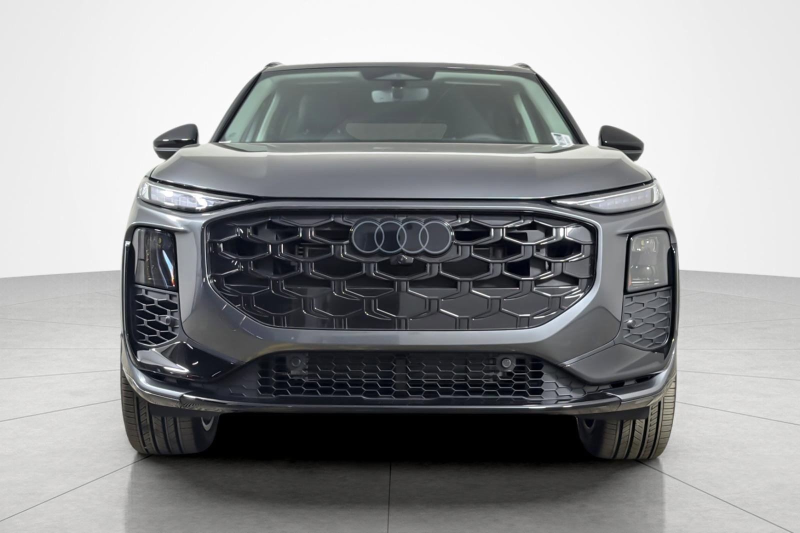 New 2026 Audi Q3 quattro 2.0T AWD/4WD image 8