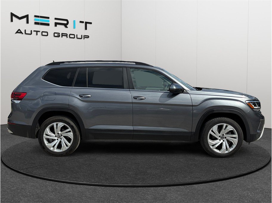 Used 2023 Volkswagen Atlas SE w/ Panoramic Sunroof Package AWD/4WD image 10