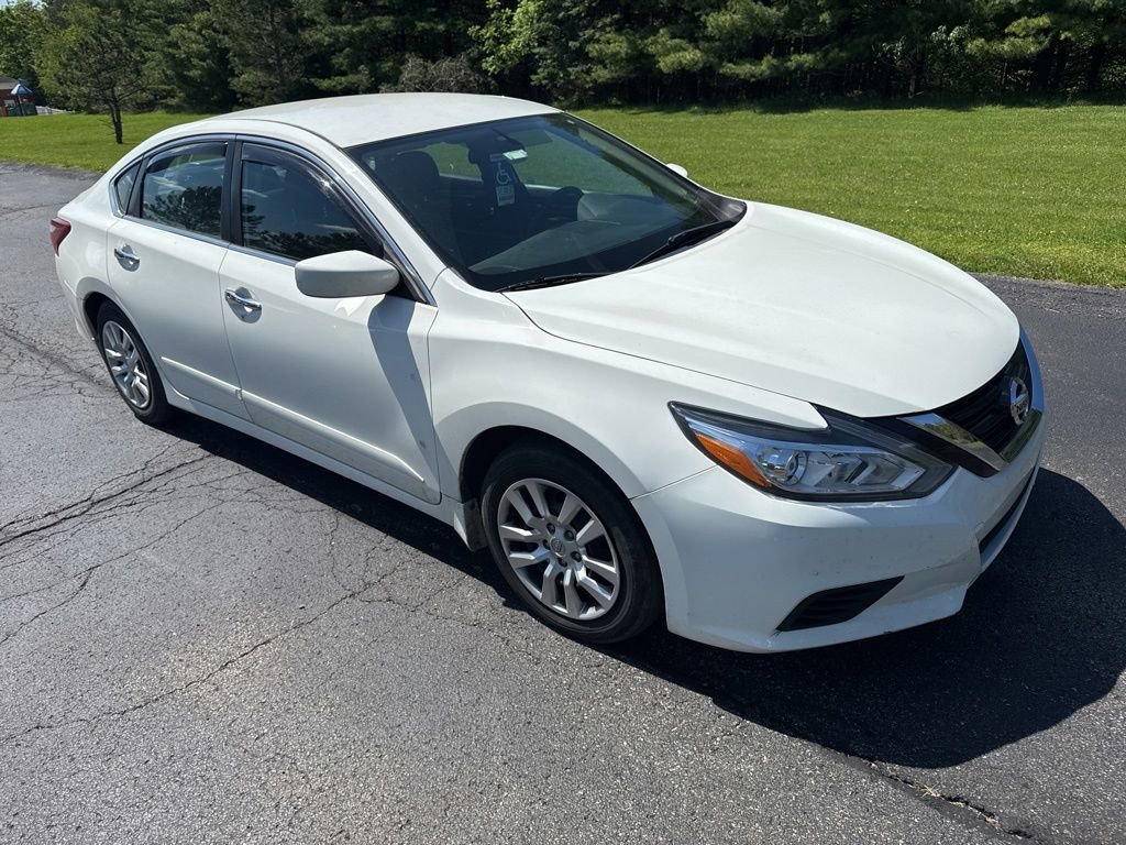 Used 2018 Nissan Altima 2.5 S w/ S Convenience Package FWD image 1