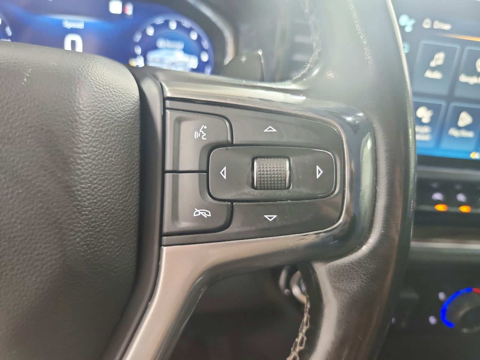 Used 2023 Chevrolet Silverado 1500 RST w/ Rally Edition AWD/4WD image 24