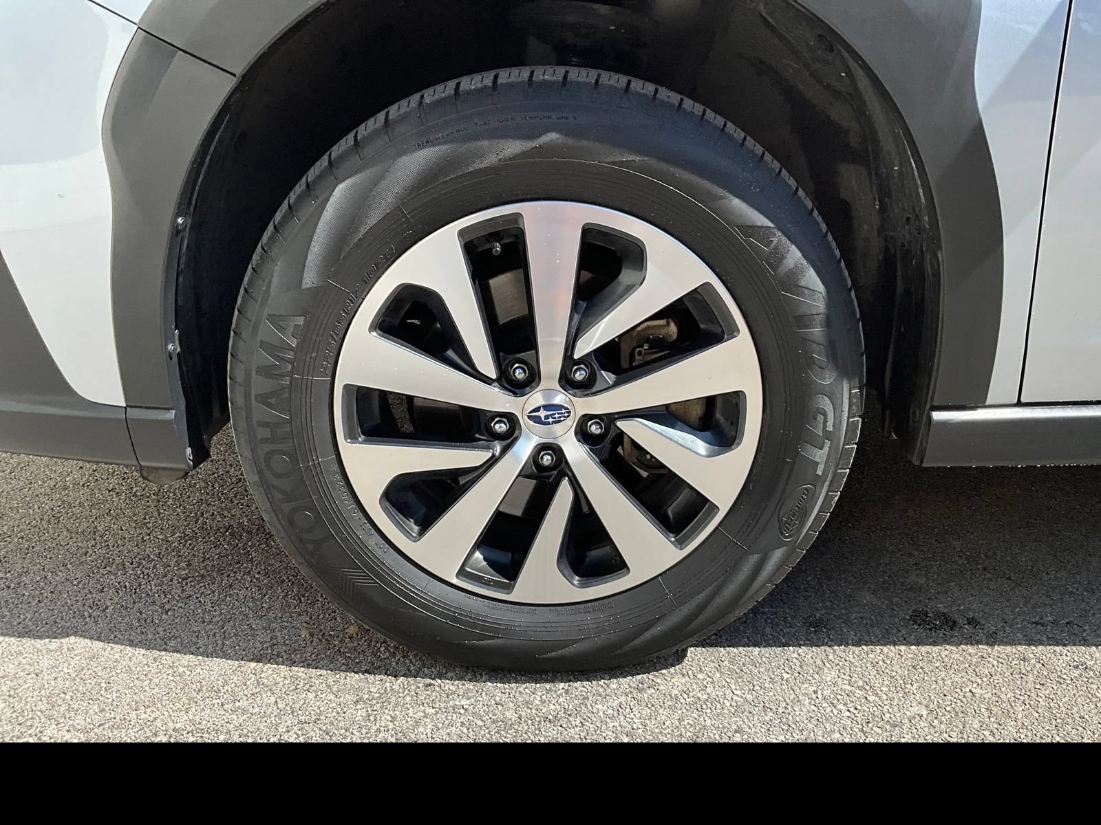 Certified 2024 Subaru Outback Premium AWD/4WD image 15