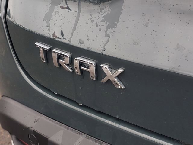 Used 2025 Chevrolet Trax LT w/ Driver Confidence Package image 7