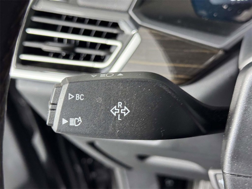 Used 2023 BMW X5 xDrive40i w/ Premium Package image 21