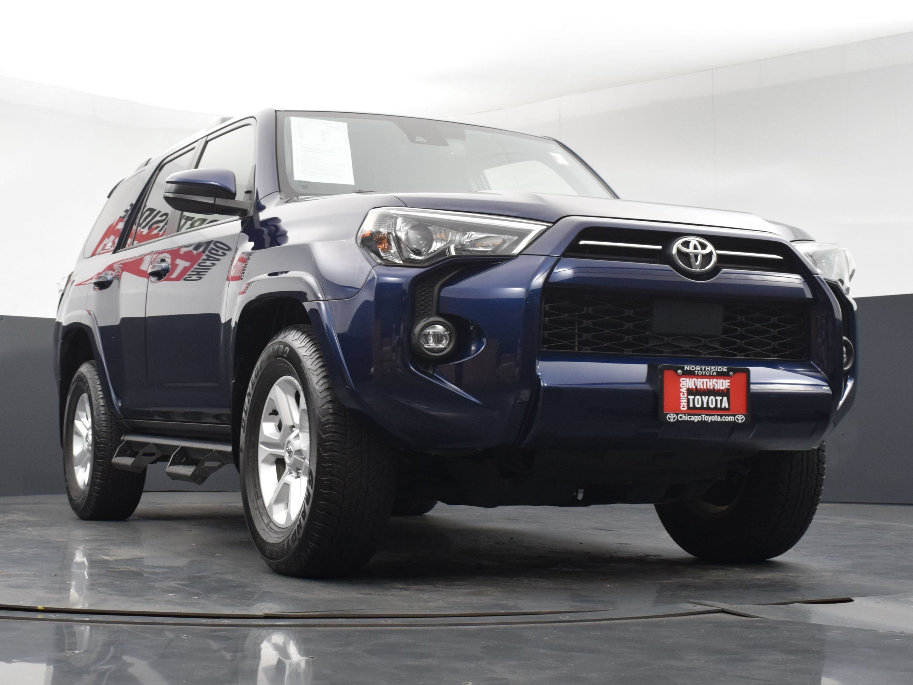 Used 2022 Toyota 4Runner SR5 RWD image 31