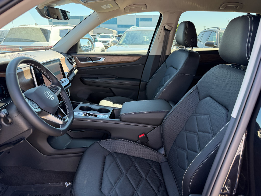 New 2026 Volkswagen Atlas SE FWD image 12