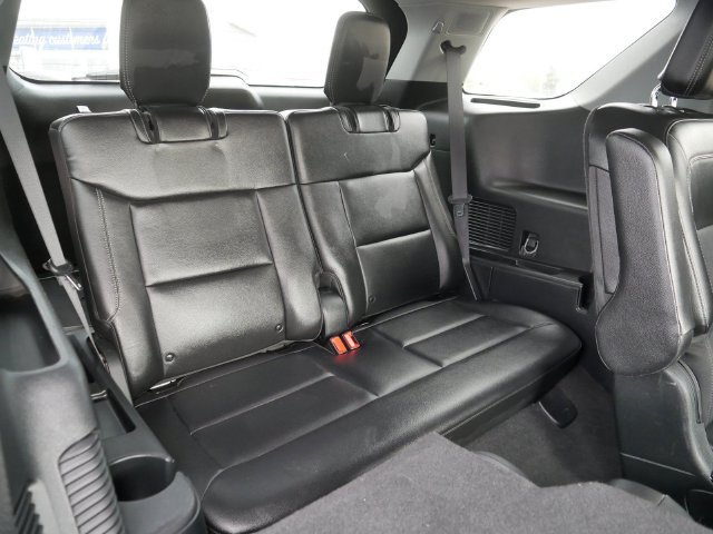 Used 2023 Ford Explorer Limited AWD/4WD image 20