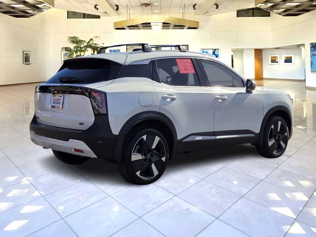 Certified 2025 Nissan Kicks SR FWD image 5