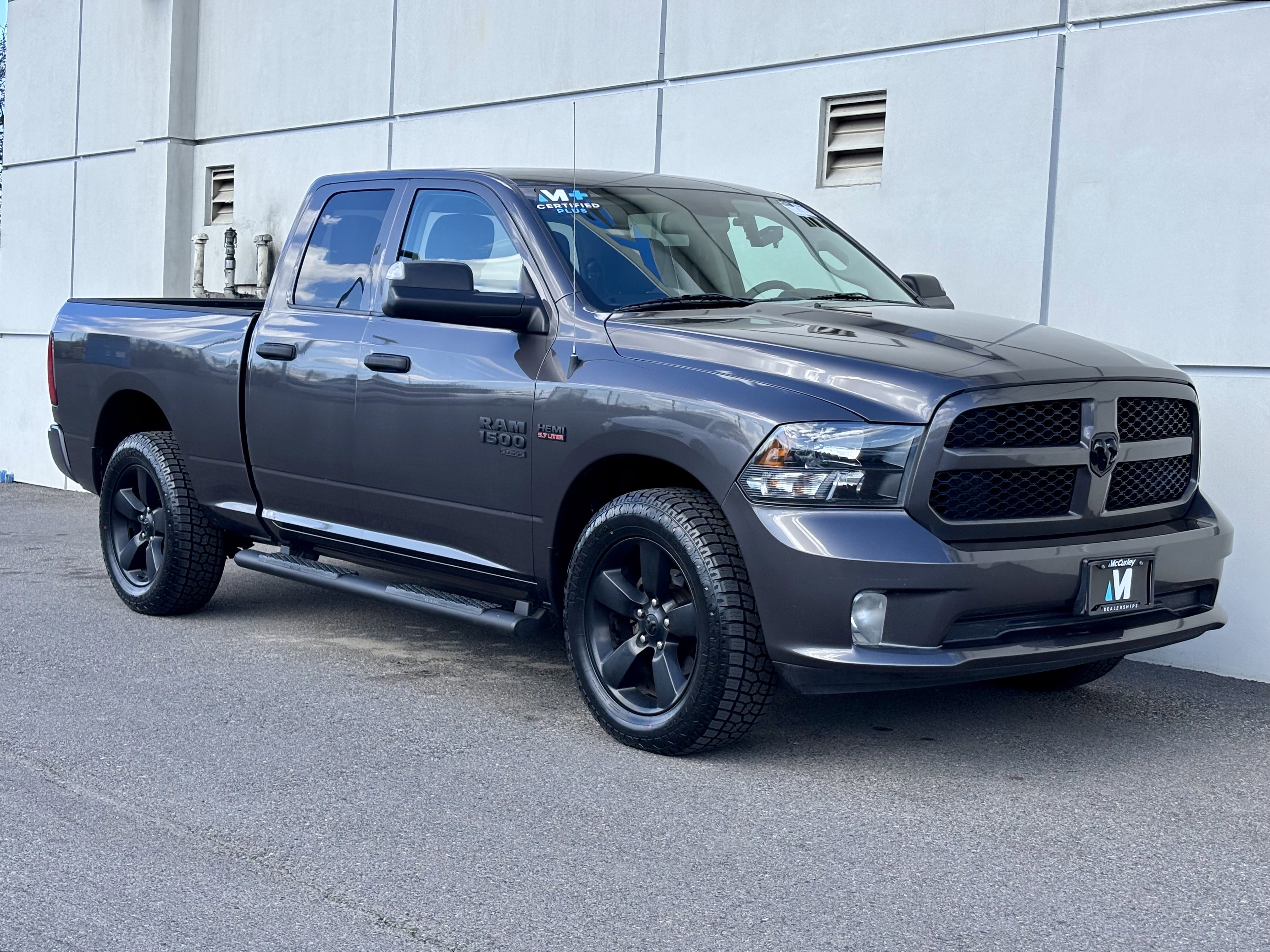 Used 2021 RAM 1500 Express image 2
