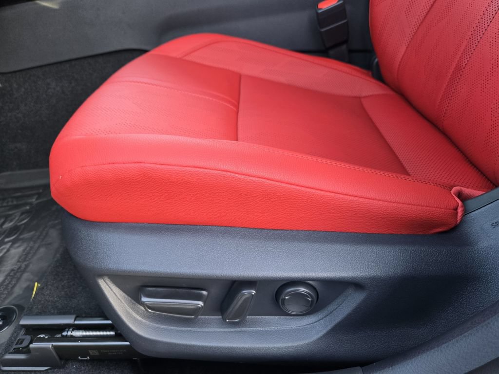 New 2026 Toyota Camry XSE FWD image 18