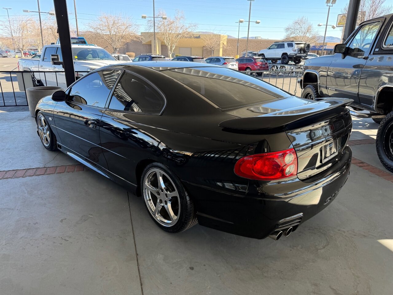 Used 2005 Pontiac GTO image 4