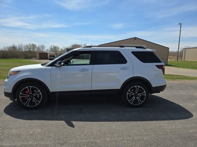 Used 2014 Ford Explorer Sport AWD/4WD image 3