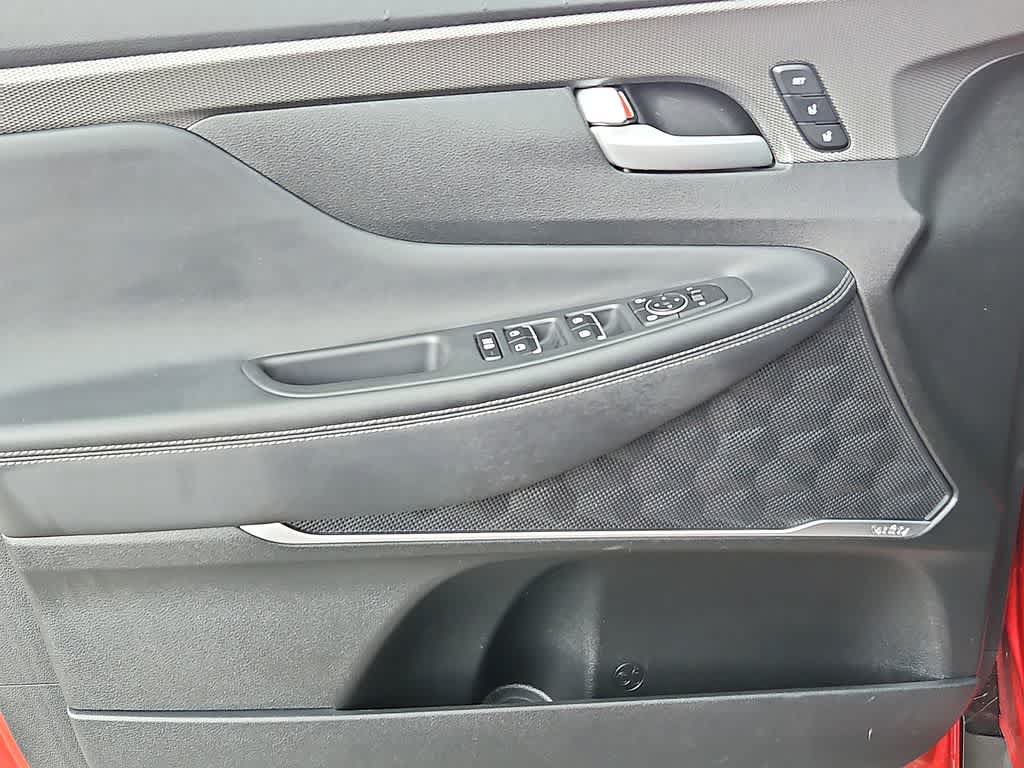 Used 2019 Hyundai Santa Fe AWD w/ Cargo Package image 11