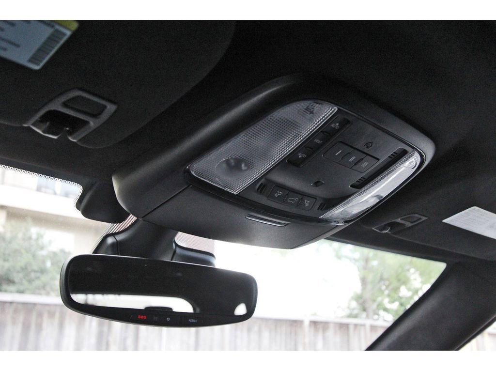 Used 2022 Dodge Durango R/T AWD/4WD image 26