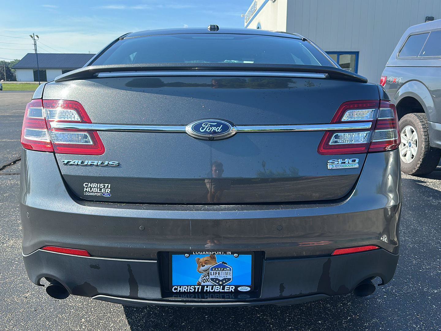 Used 2016 Ford Taurus SHO AWD/4WD image 4