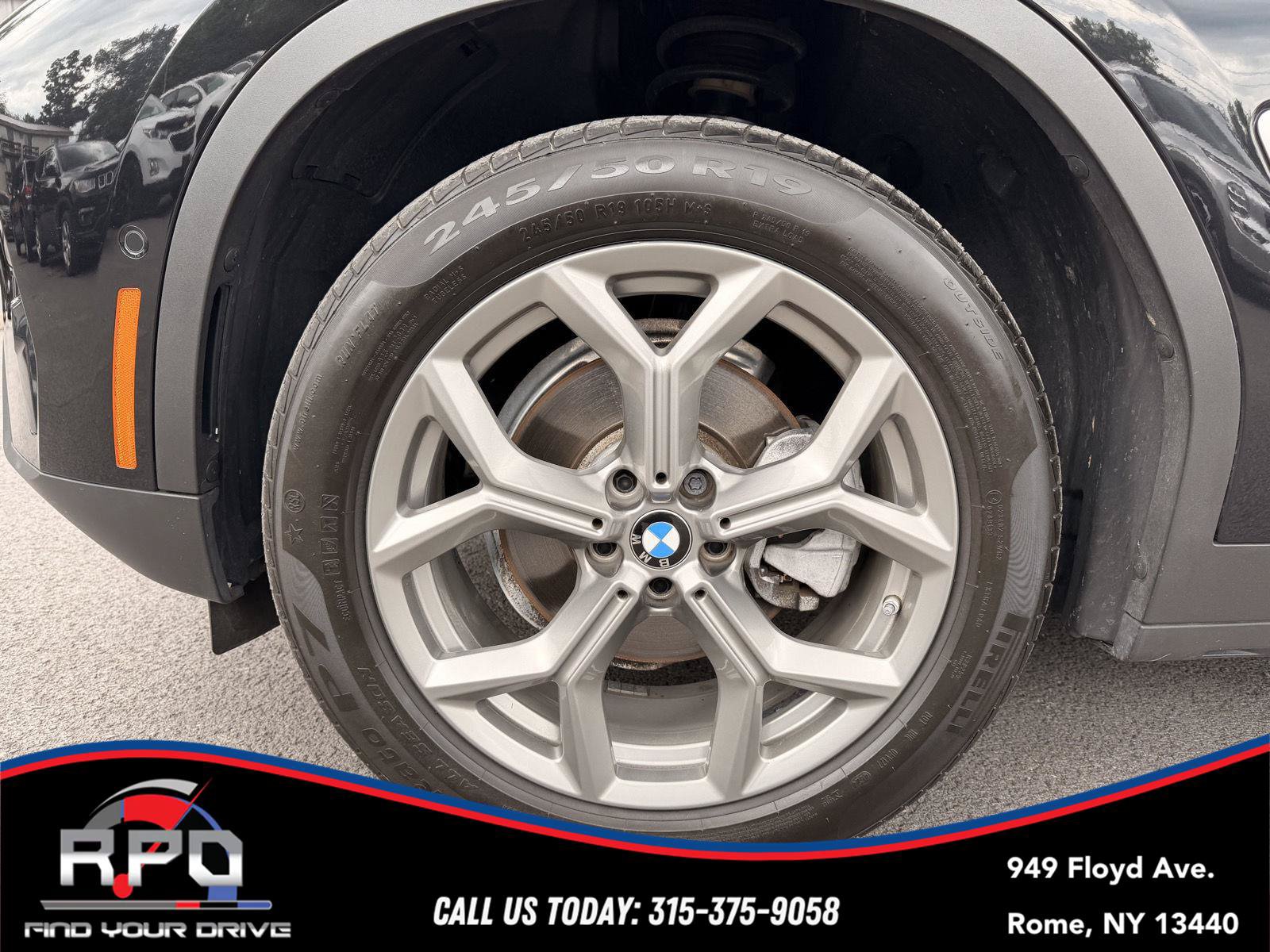Used 2023 BMW X4 xDrive30i w/ Premium Package AWD/4WD image 10