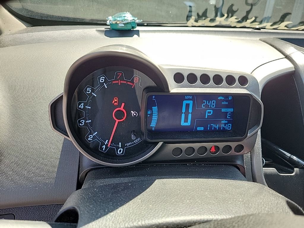 Used 2014 Chevrolet Sonic LT FWD image 4