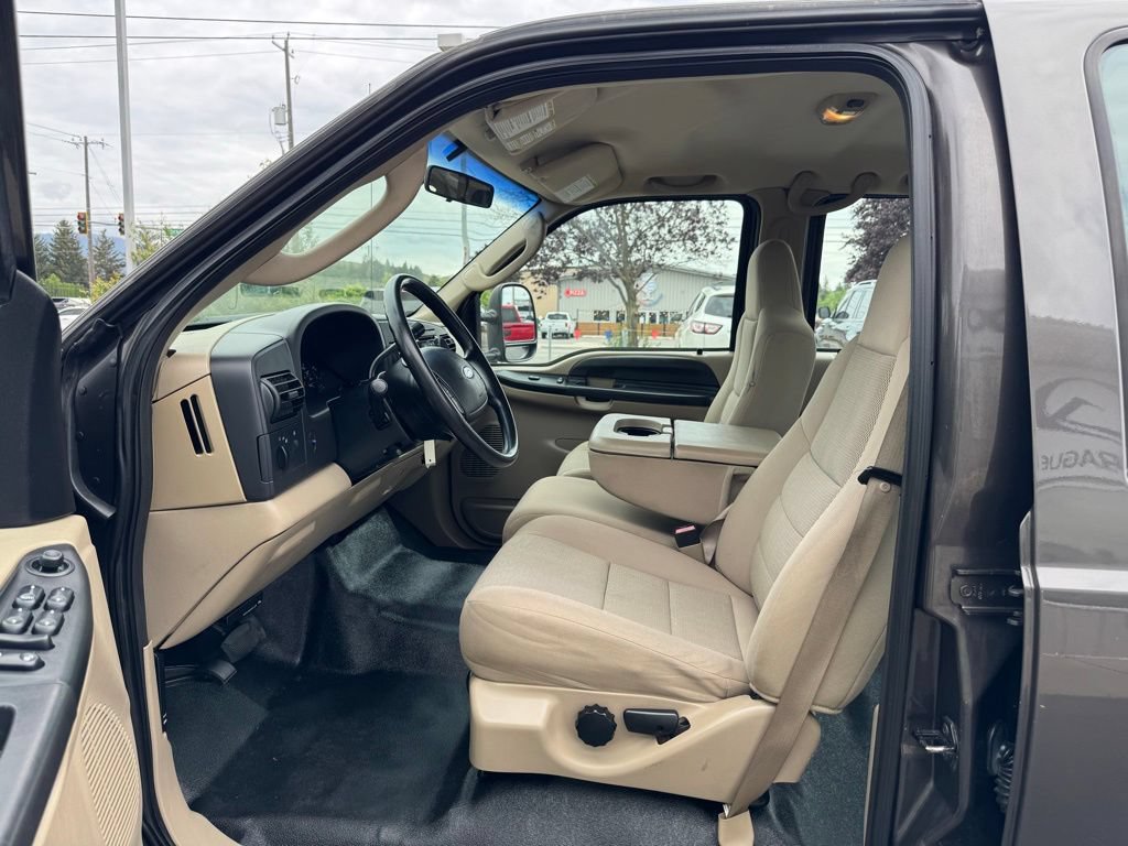 Used 2006 Ford F250 XL AWD/4WD image 11