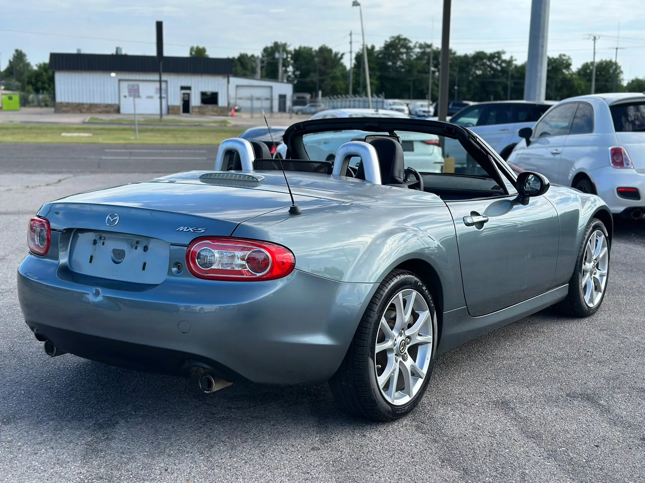 Used 2013 MAZDA MX-5 Miata Grand Touring RWD image 10