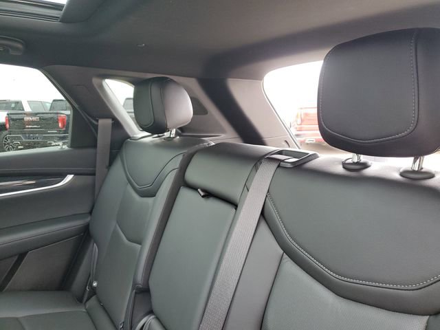 Used 2021 Cadillac XT5 Premium Luxury AWD/4WD image 28