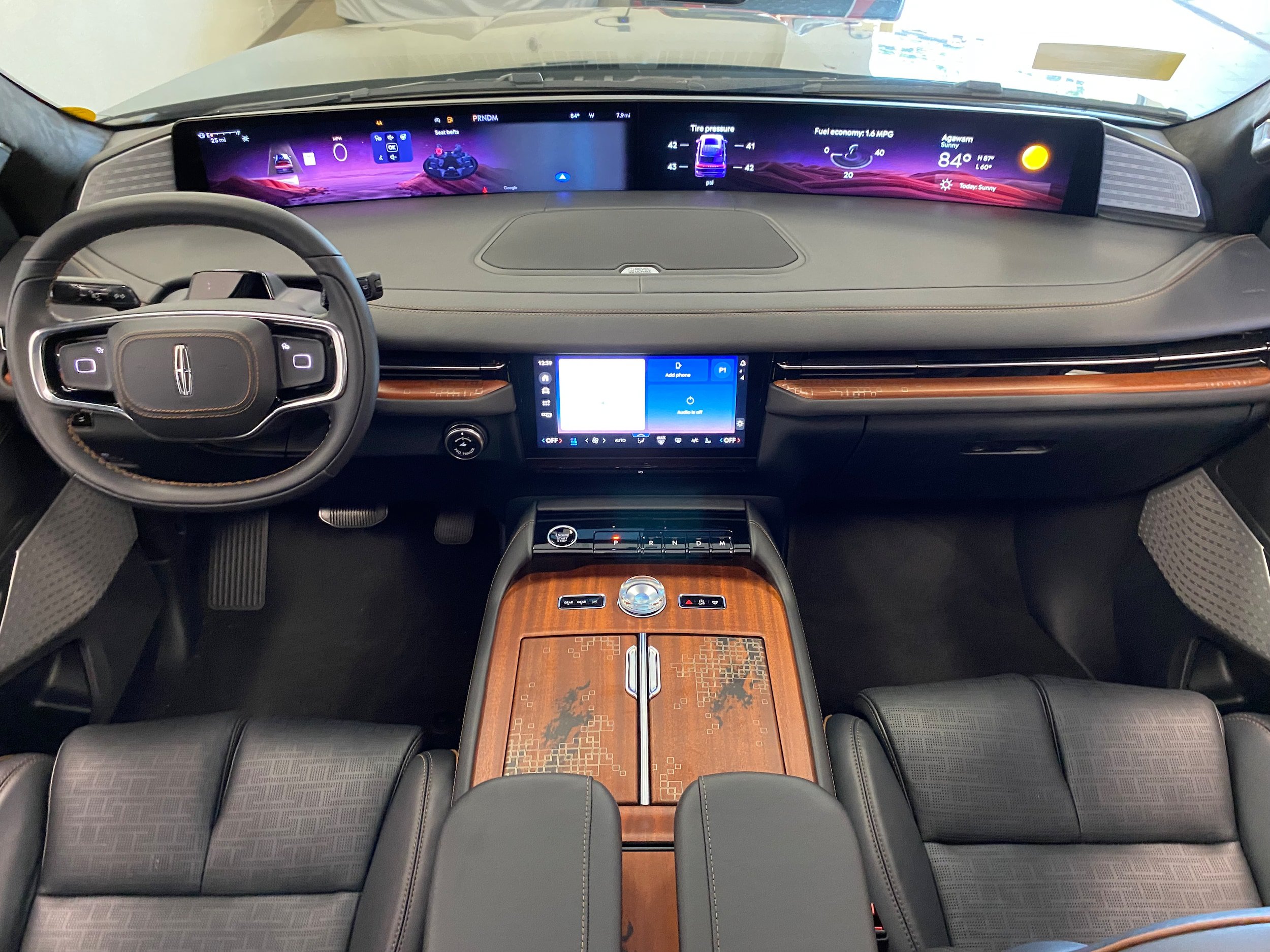 New 2027 Lincoln Navigator Black Label AWD/4WD image 15