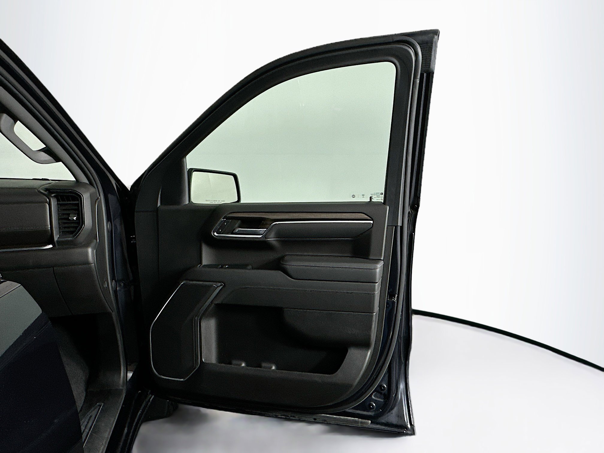 Used 2022 Chevrolet Silverado 1500 LT image 31