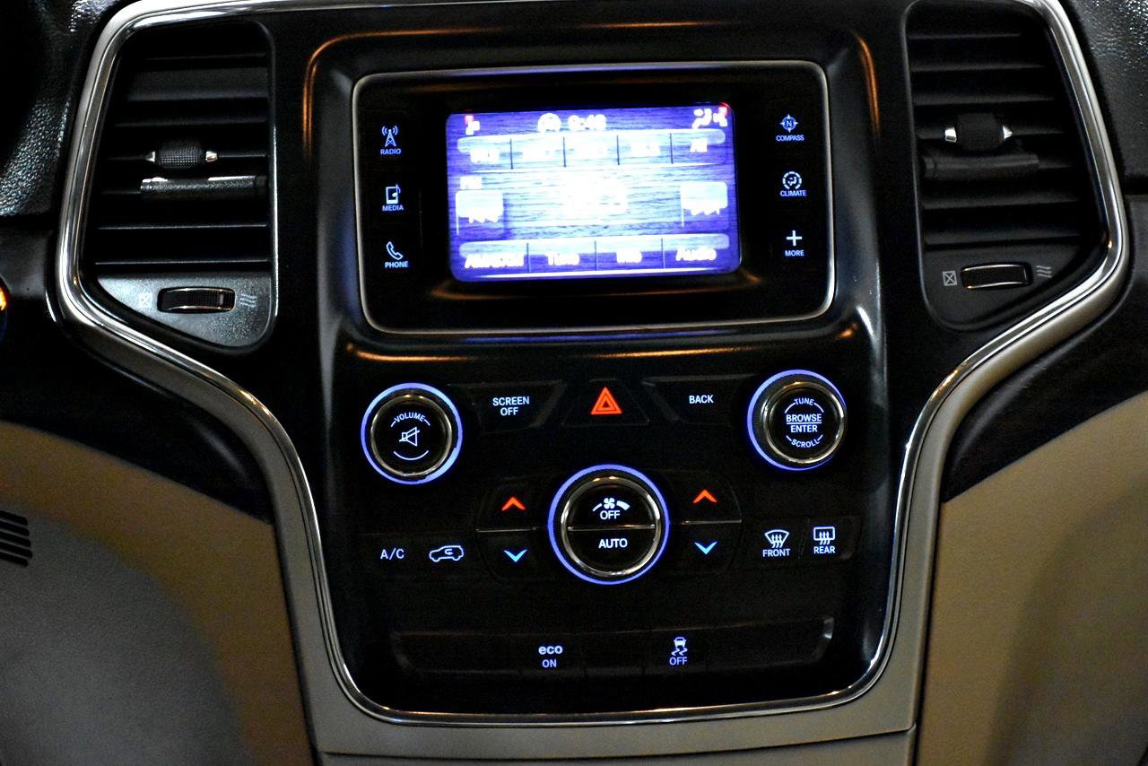 Used 2014 Jeep Grand Cherokee Laredo w/ Quick Order Package 23E AWD/4WD image 40
