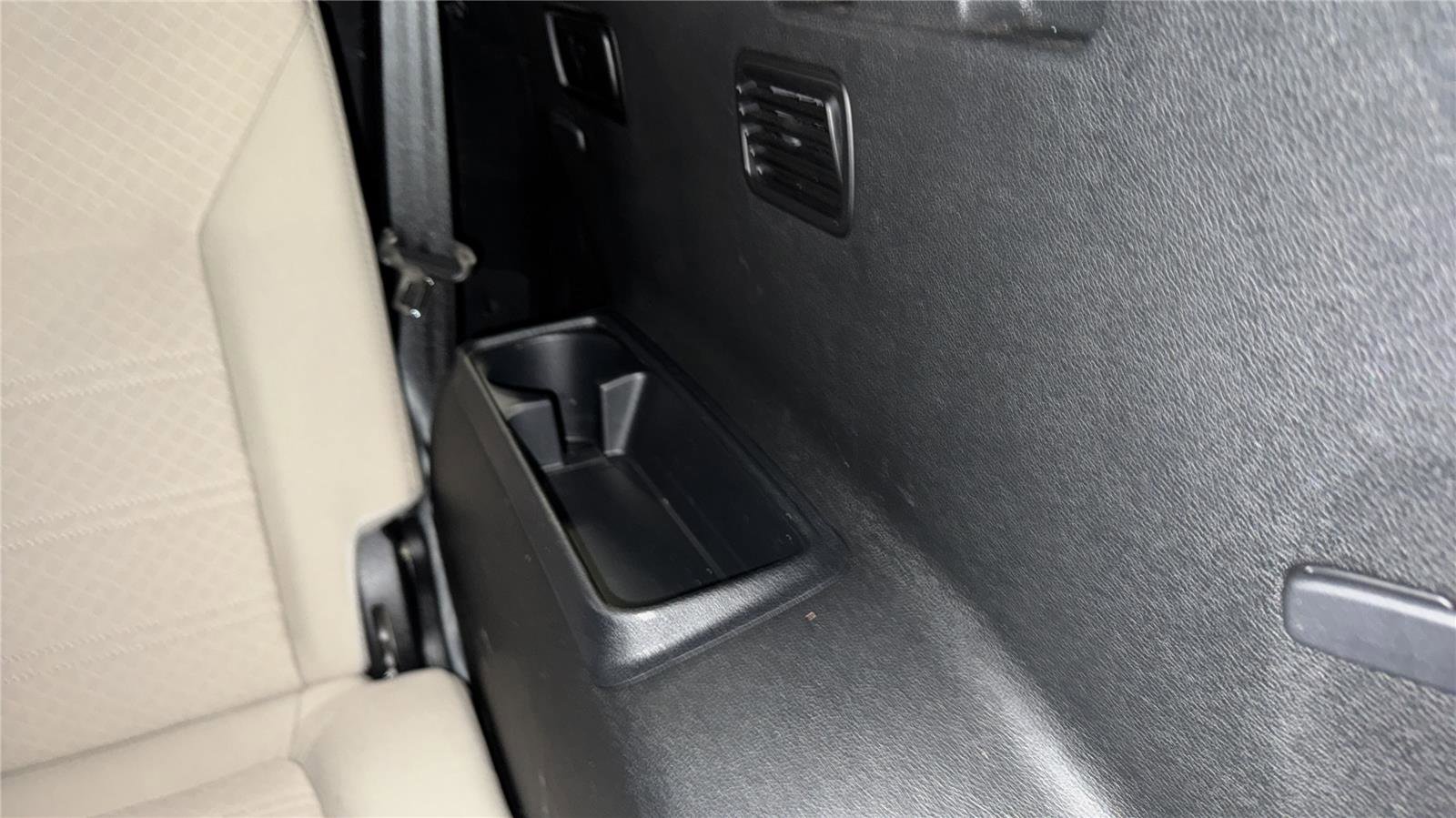 Used 2019 Kia Sorento FWD V6 w/ LX V6 Convenience Package image 13
