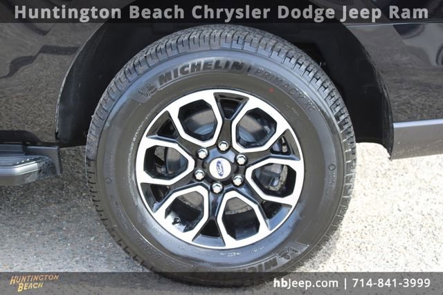 Used 2024 Ford Expedition XL AWD/4WD image 7