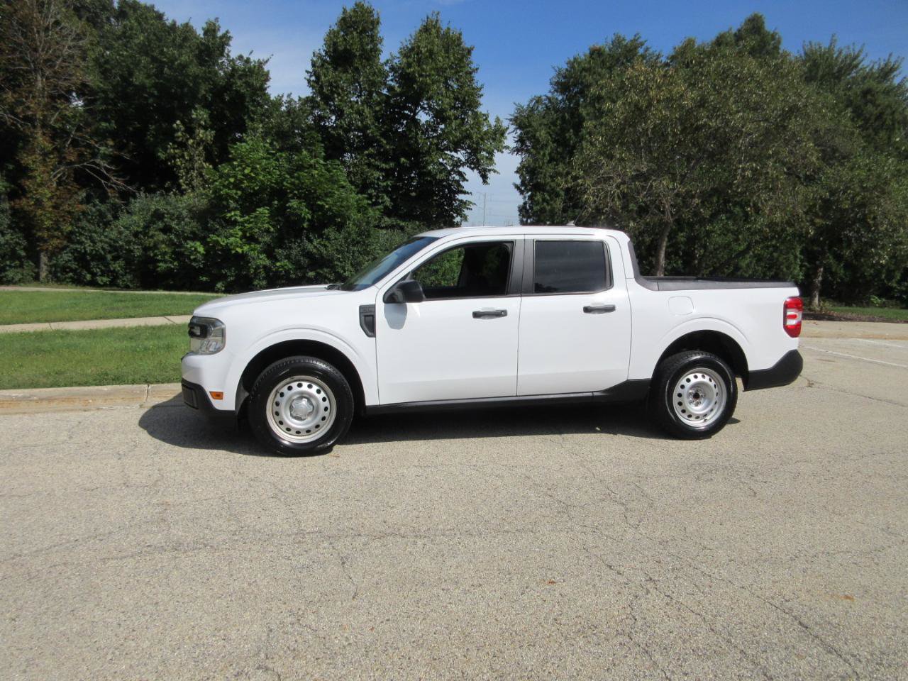 Used 2022 Ford Maverick XL FWD image 23