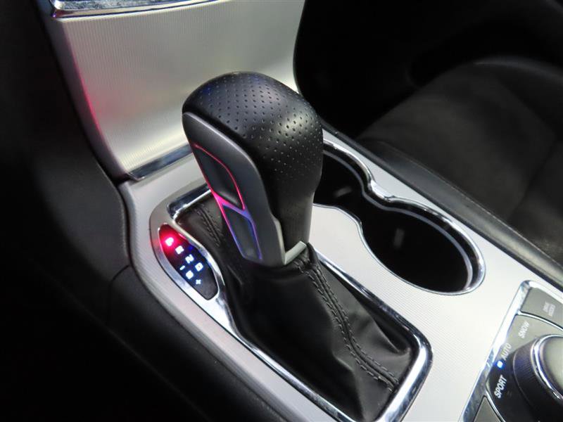 Used 2020 Jeep Grand Cherokee SRT AWD/4WD image 32