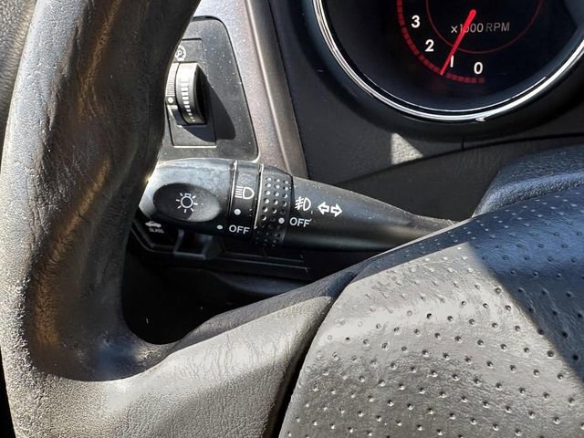 Used 2007 Pontiac Vibe w/ Preferred Package FWD image 19