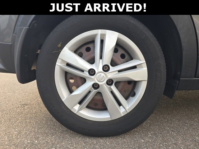 Used 2023 Nissan Kicks S image 5