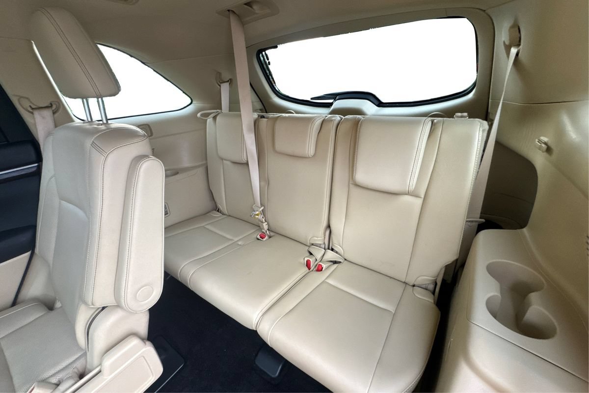Used 2014 Toyota Highlander Limited FWD image 37