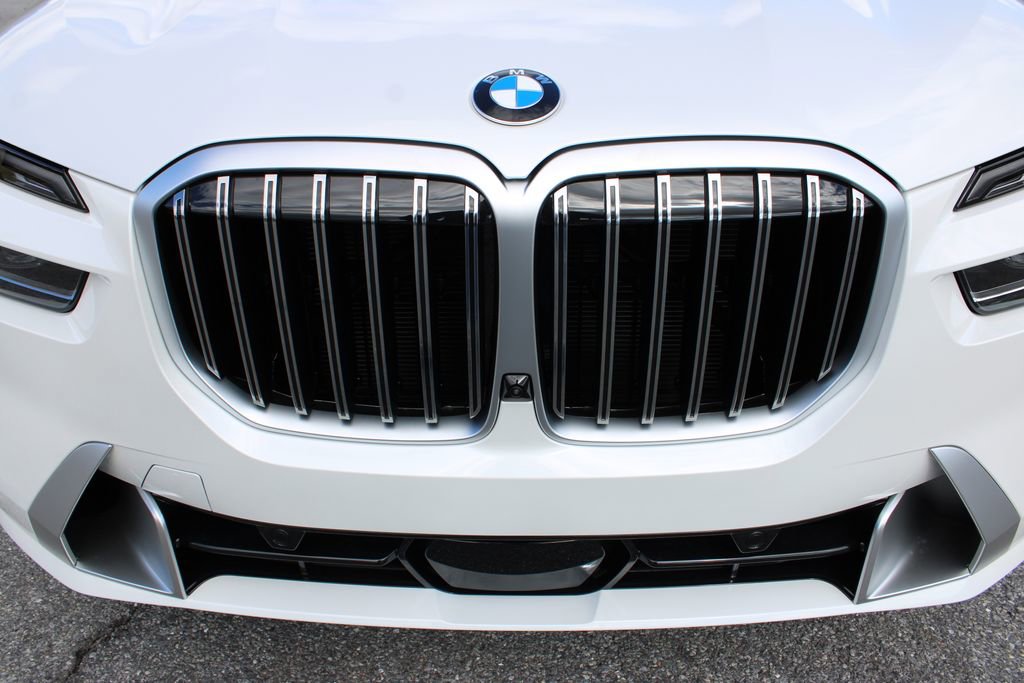 New 2026 BMW X7 xDrive40i image 56