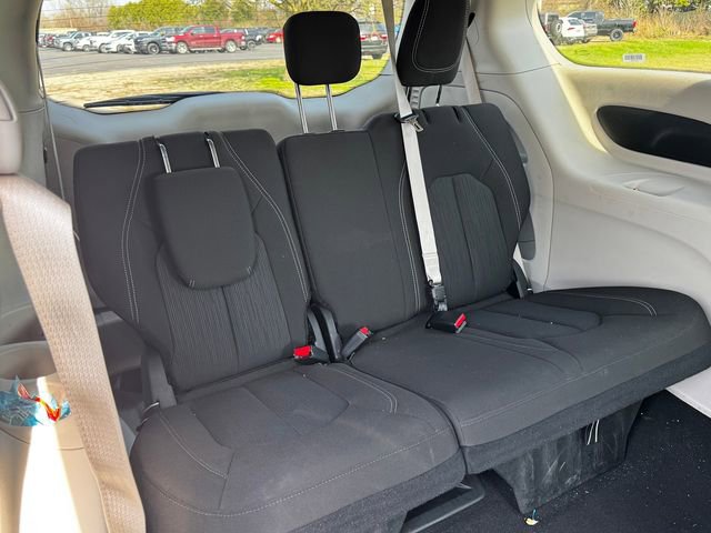 Certified 2023 Chrysler Voyager LX FWD image 16