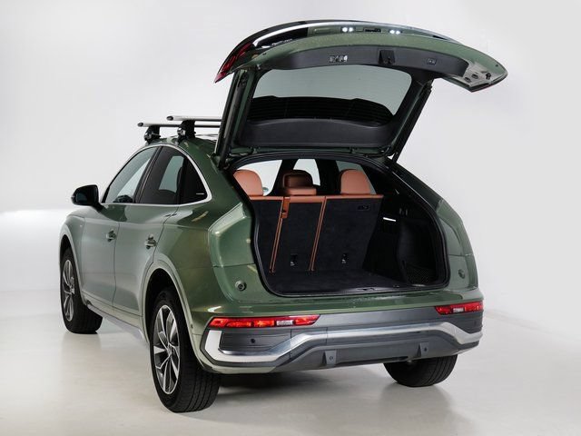 Certified 2025 Audi Q5 Prestige AWD/4WD image 6
