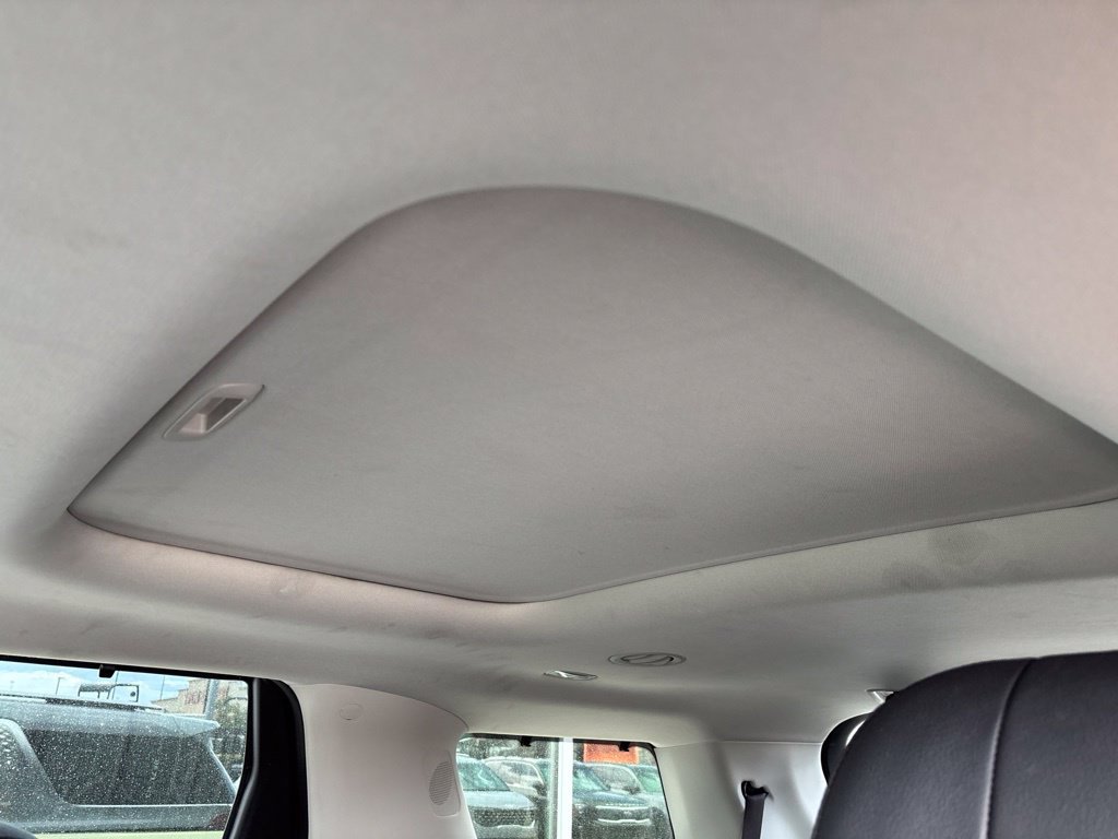 Certified 2024 Kia Carnival SX Prestige FWD image 20