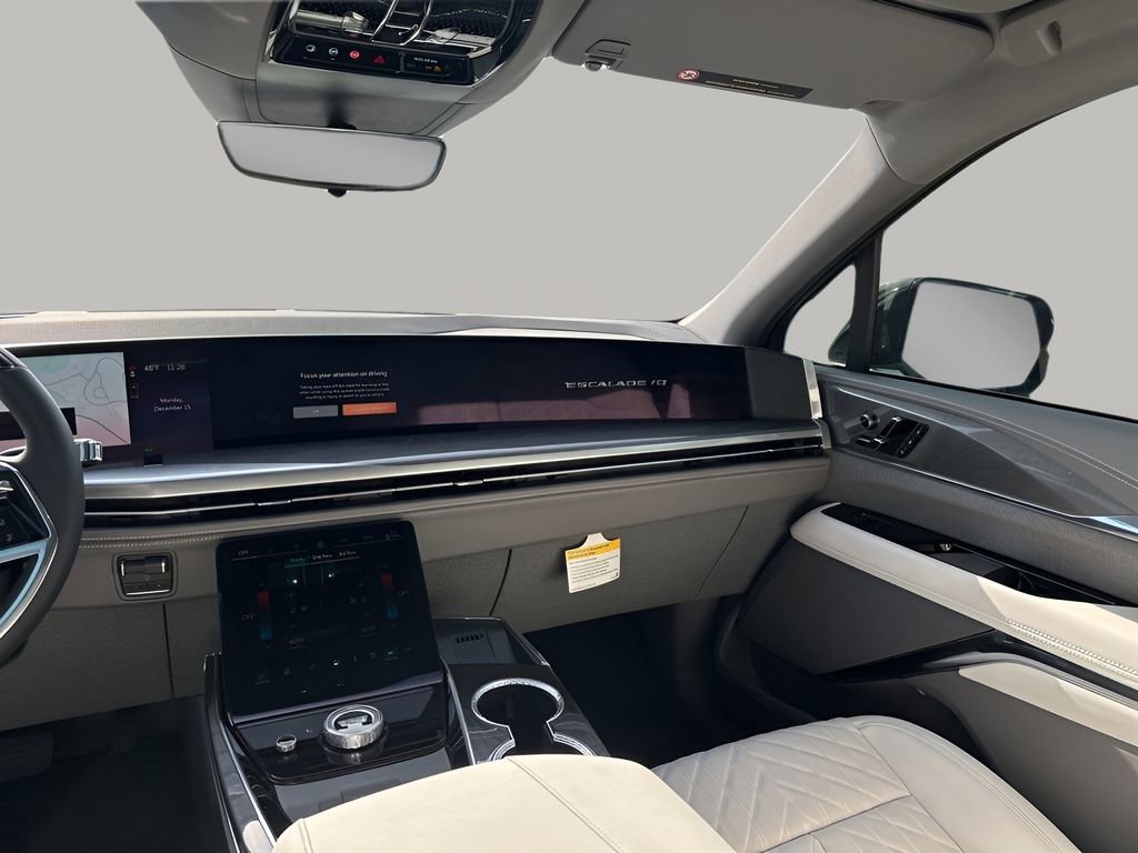 New 2026 Cadillac Escalade IQ Luxury 1 w/ LPO, Floor Liner Package AWD/4WD image 25