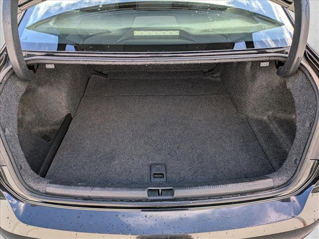 Used 2014 Volkswagen Passat 1.8T Wolfsburg Edition image 6